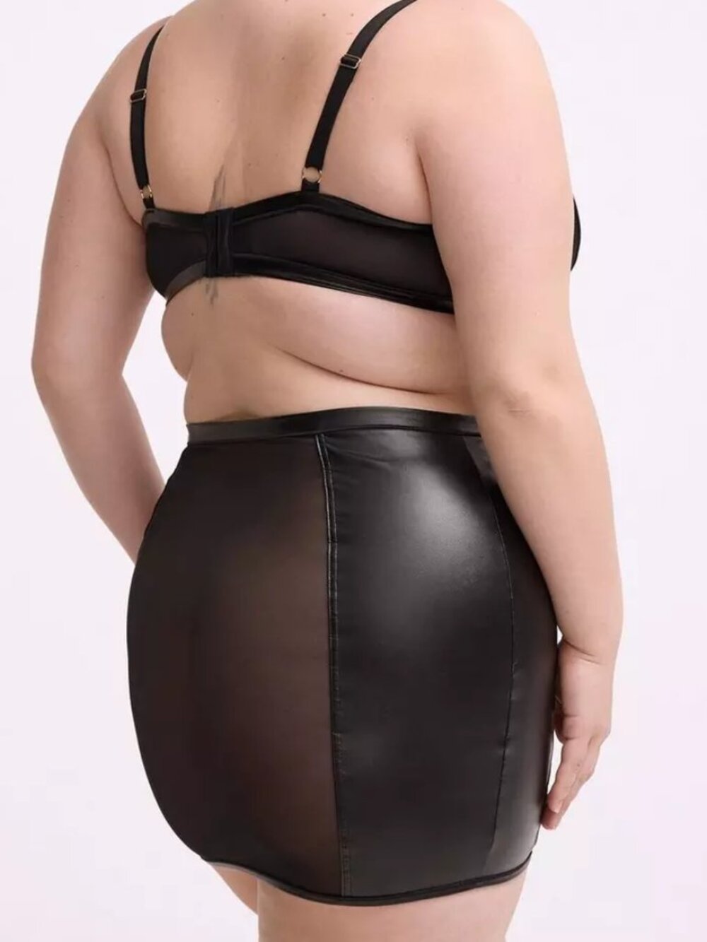 ❤️NWT TORRID PLEATHER LINGERIE - MOB WIFE SKIRT - BLACK MESH INSERTS - PLUS SIZE - Picture 4 of 11